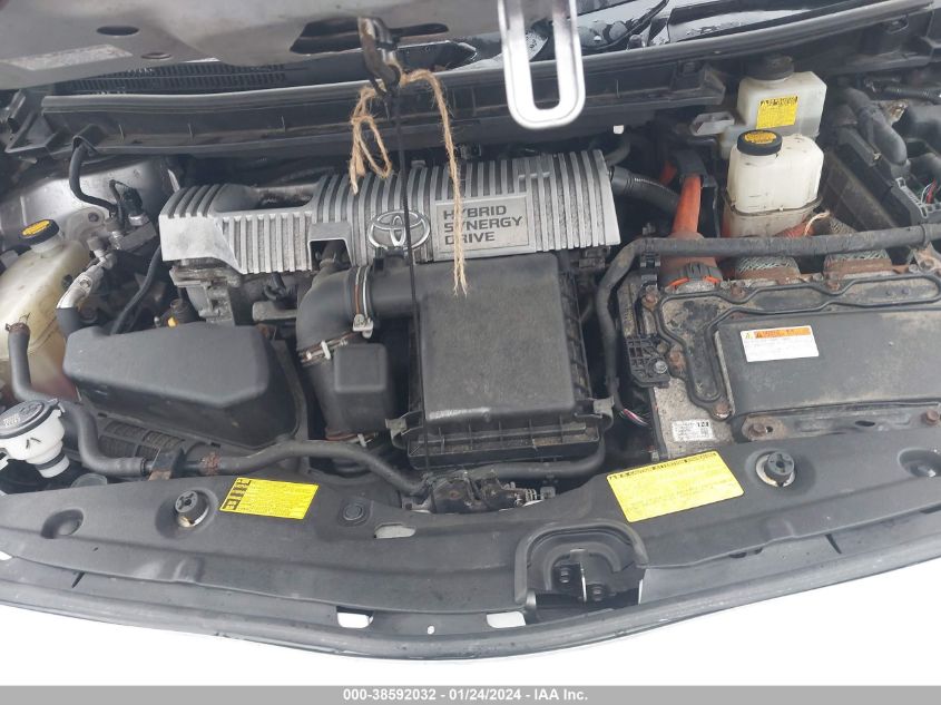 2014 TOYOTA PRIUS TWO - JTDKN3DU8E0366885