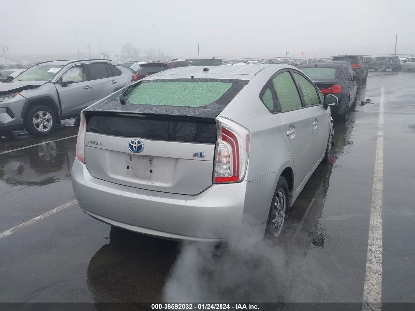 2014 TOYOTA PRIUS TWO - JTDKN3DU8E0366885