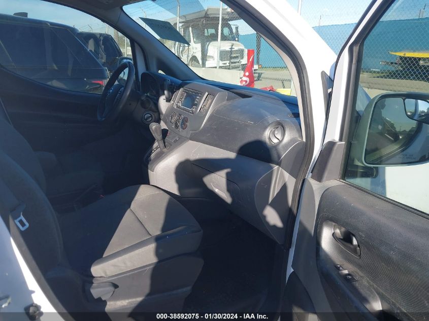 2018 NISSAN NV200 2.5S/2.5SV - 3N6CM0KN3JK697004