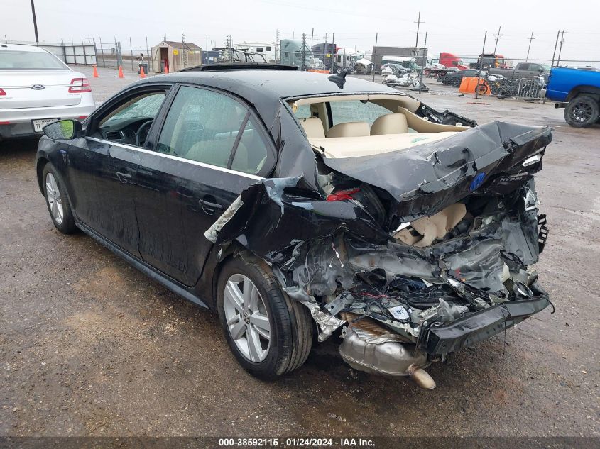 2013 VOLKSWAGEN JETTA HYBRID SEL - 3VW637AJXDM237466