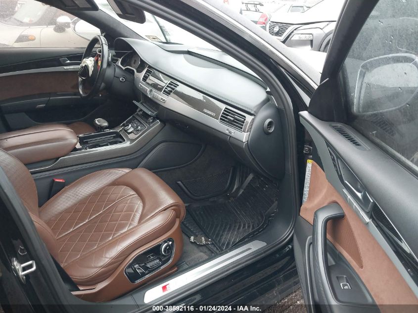 2016 AUDI S8 4.0T PLUS - WUAJ5AFD7GN900691