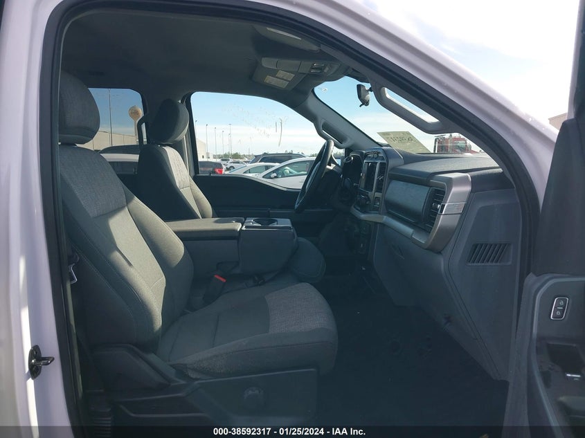 VIN 1FTEW1CB4MKE24718 2021 FORD F-150 XLT