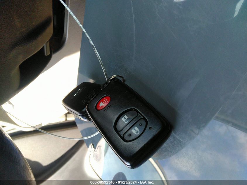 2013 TOYOTA RAV4 EV - 2T3YL4DV6DW002232