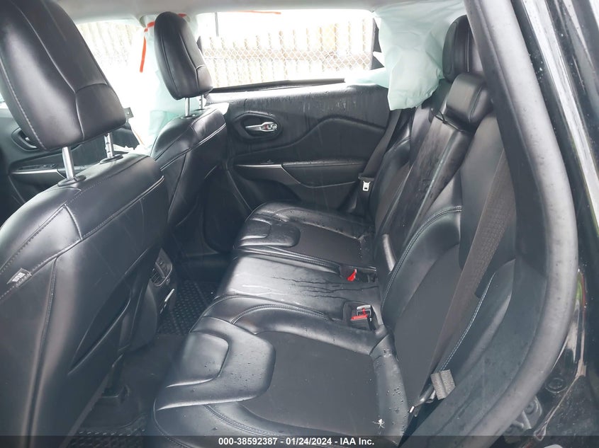 VIN 1C4PJLLB3LD585986 2020 JEEP CHEROKEE LATITUDE PLUS