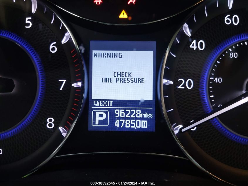 2016 INFINITI QX80 - JN8AZ2NC2G9400967