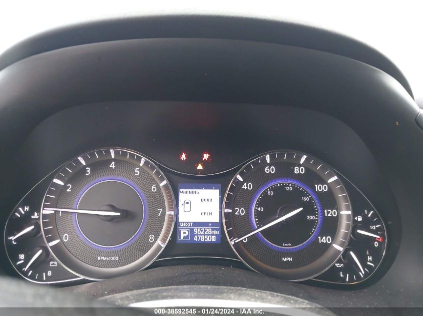 2016 INFINITI QX80 - JN8AZ2NC2G9400967