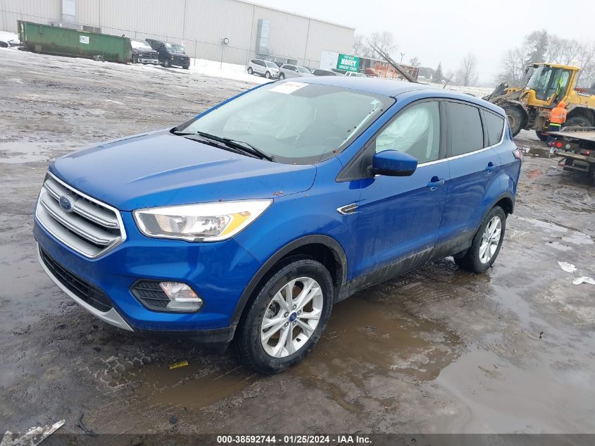 2017 FORD ESCAPE SE - 1FMCU9GD1HUF06015