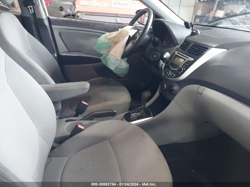 2013 HYUNDAI ACCENT GLS/GS - KMHCT5AE6DU094309