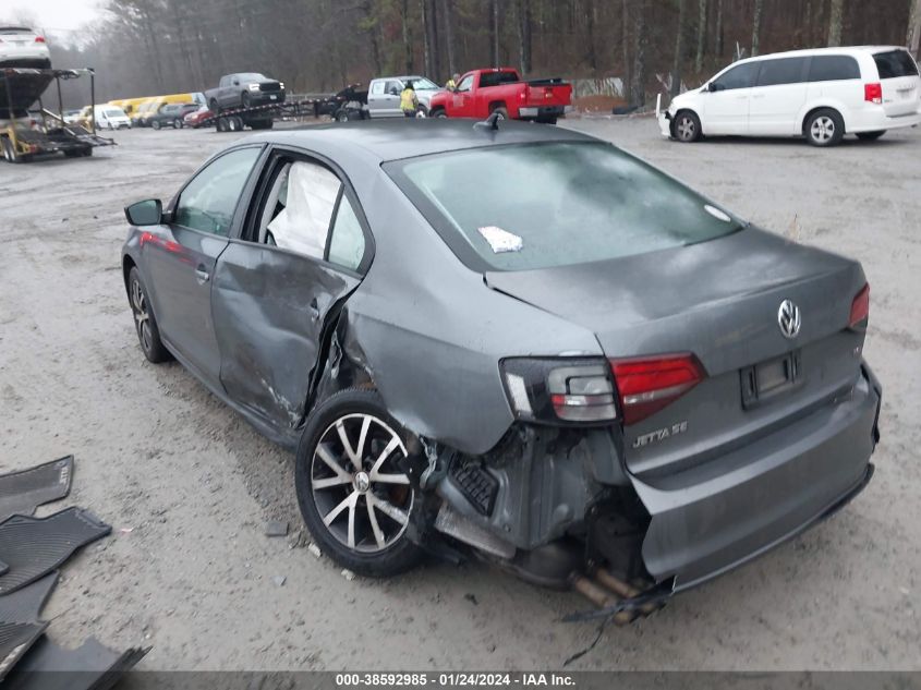 2016 VOLKSWAGEN JETTA SE - 3VWD67AJ5GM325800