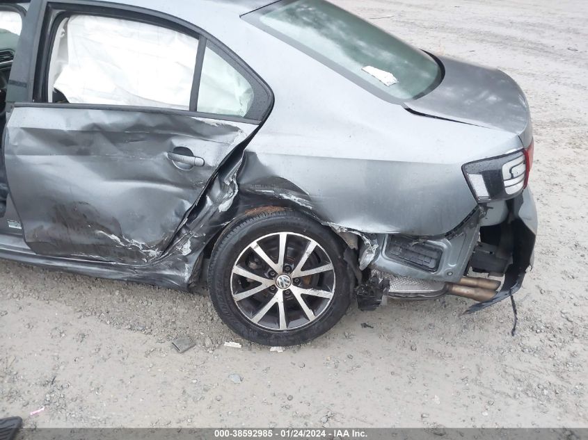 2016 VOLKSWAGEN JETTA SE - 3VWD67AJ5GM325800