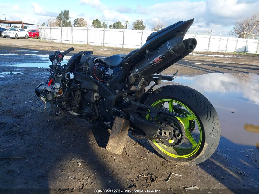 2014 YAMAHA YZFR1 C JYARN23YXEA003846