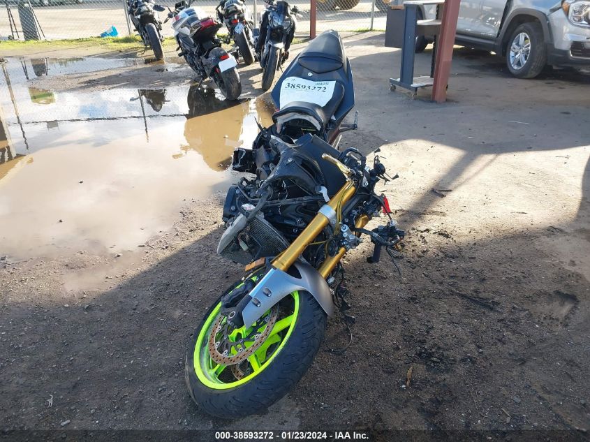 2014 YAMAHA YZFR1 C JYARN23YXEA003846