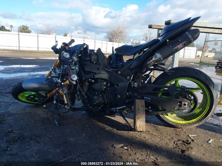 2014 YAMAHA YZFR1 C JYARN23YXEA003846