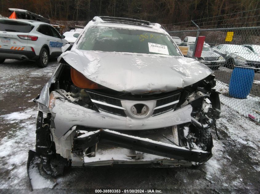 2014 TOYOTA RAV4 XLE - JTMRFREV5ED074366