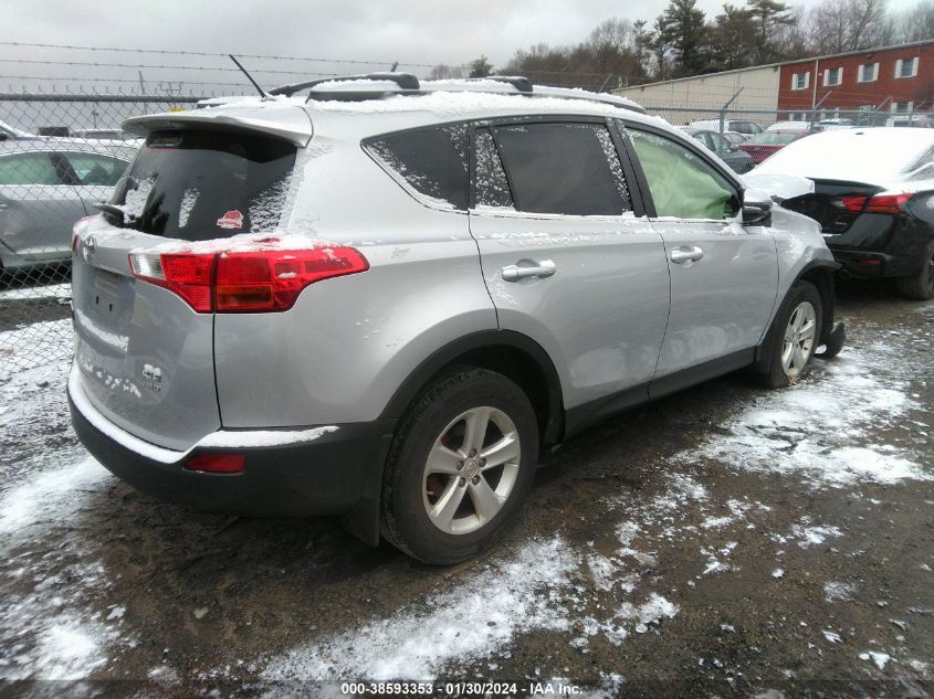 2014 TOYOTA RAV4 XLE - JTMRFREV5ED074366