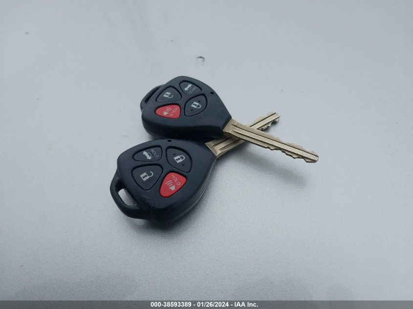 2013 TOYOTA COROLLA S - 2T1BU4EE7DC075850