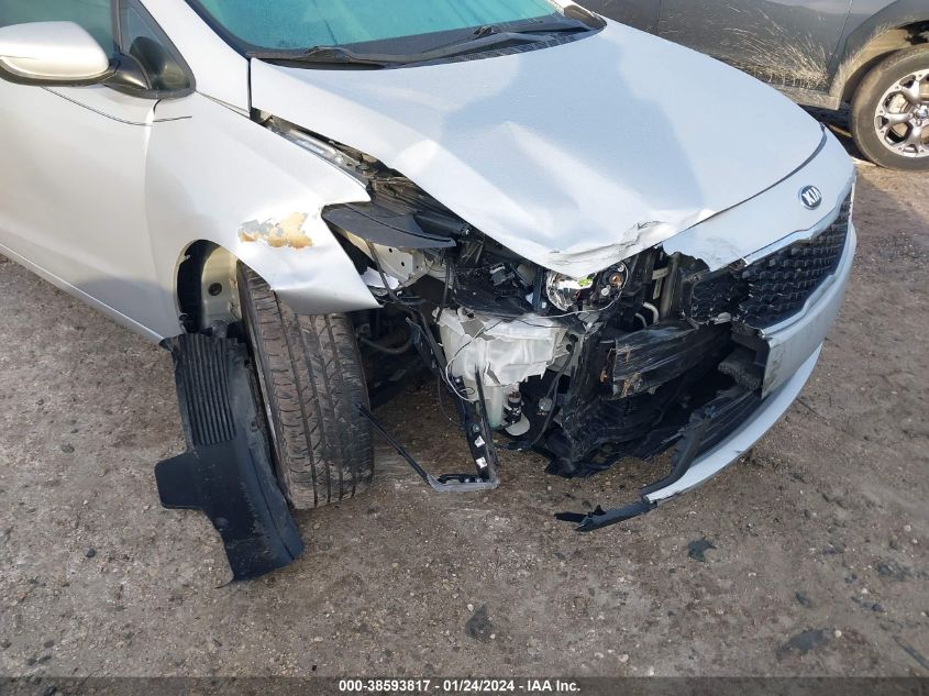 2018 KIA FORTE LX - 3KPFK4A72JE236844