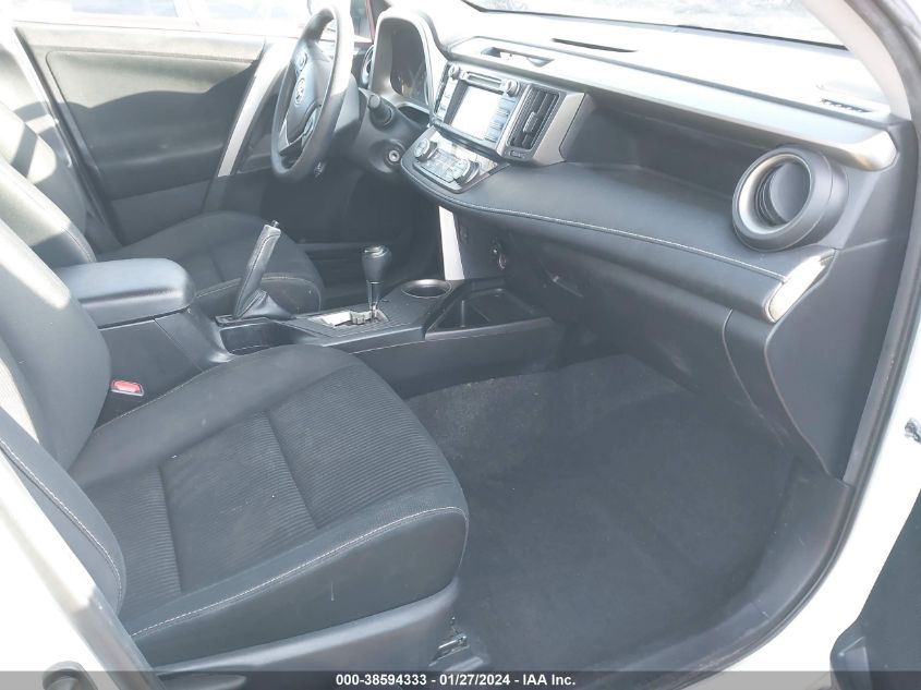 2015 TOYOTA RAV4 XLE - 2T3RFREV4FW281030