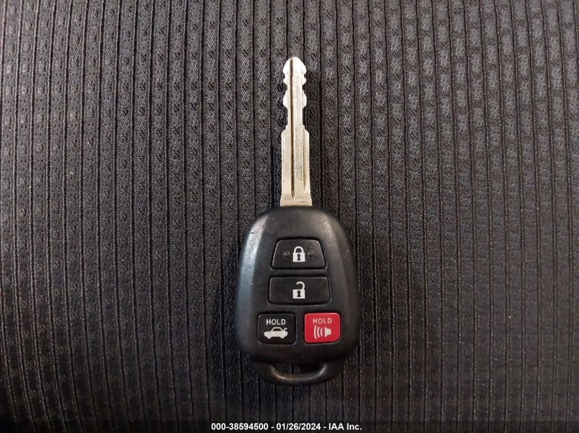 2016 TOYOTA CAMRY SE - 4T1BF1FK1GU215603