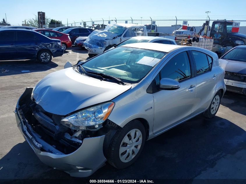2013 TOYOTA PRIUS C THREE - JTDKDTB35D1040001