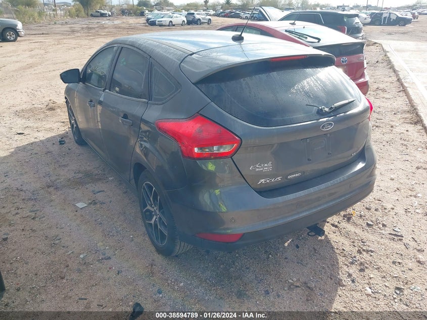 VIN 1FADP3M24HL228643 2017 FORD FOCUS SEL