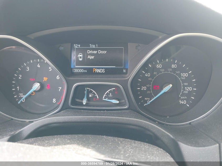 VIN 1FADP3M24HL228643 2017 FORD FOCUS SEL