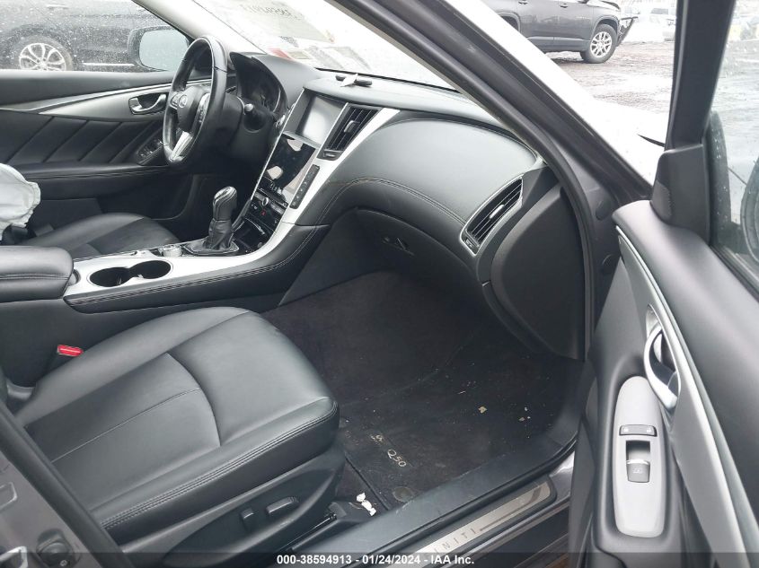 2019 INFINITI Q50 3.0T LUXE - JN1EV7AR0KM592835