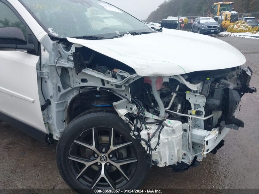 2018 TOYOTA RAV4 SE - JTMJFREV6JJ230200