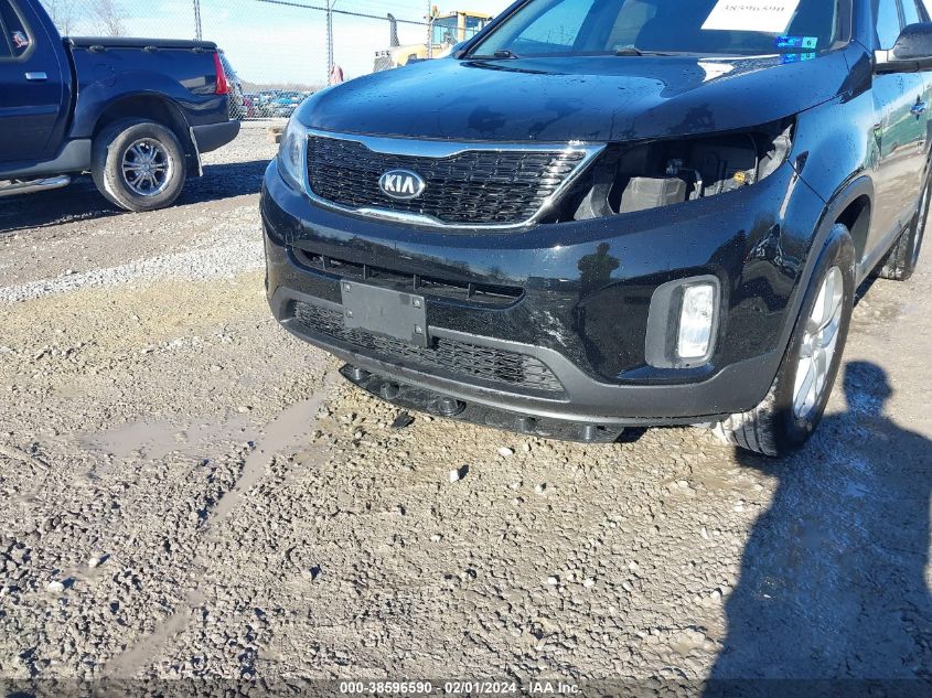 2015 KIA SORENTO LX - 5XYKTDA69FG651074
