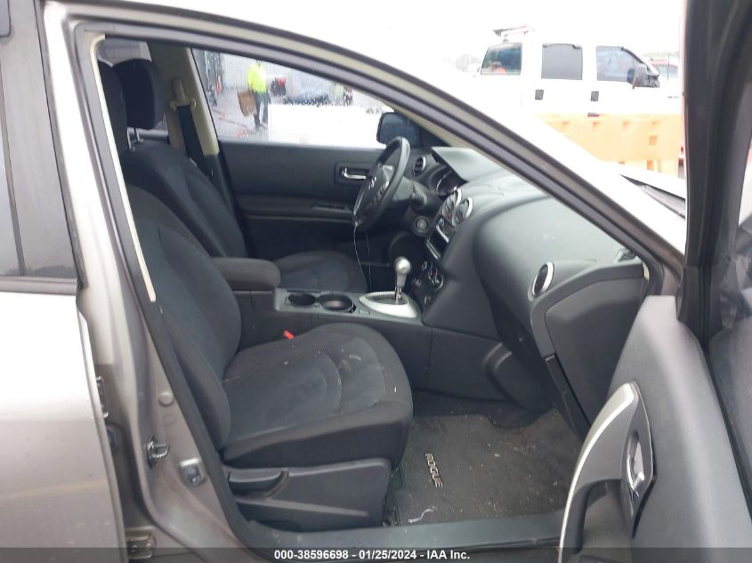 2014 NISSAN ROGUE SELECT S - JN8AS5MT2EW101050