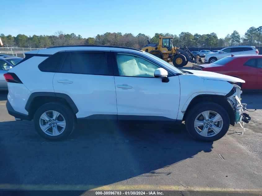2020 TOYOTA RAV4 XLE/XLE PREMIUM - 2T3W1RFV0LC070906