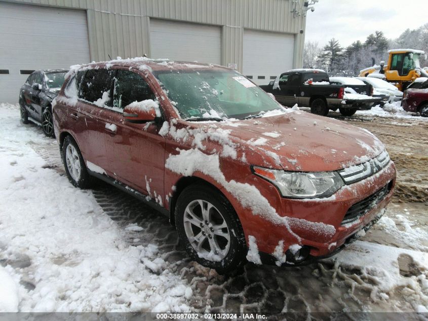 2014 MITSUBISHI OUTLANDER SE - JA4AD3A33EZ006083