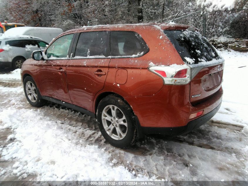 2014 MITSUBISHI OUTLANDER SE - JA4AD3A33EZ006083