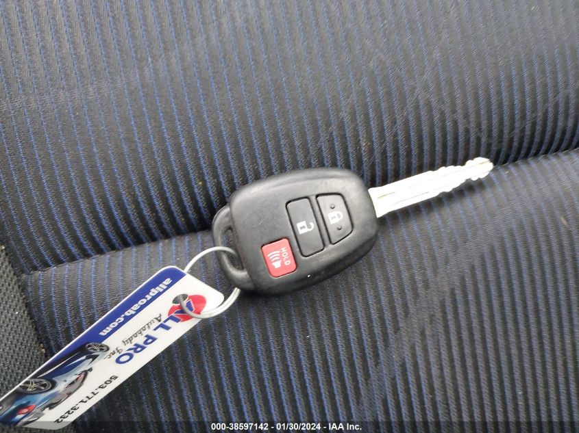 2015 TOYOTA PRIUS C TWO - JTDKDTB33F1096084