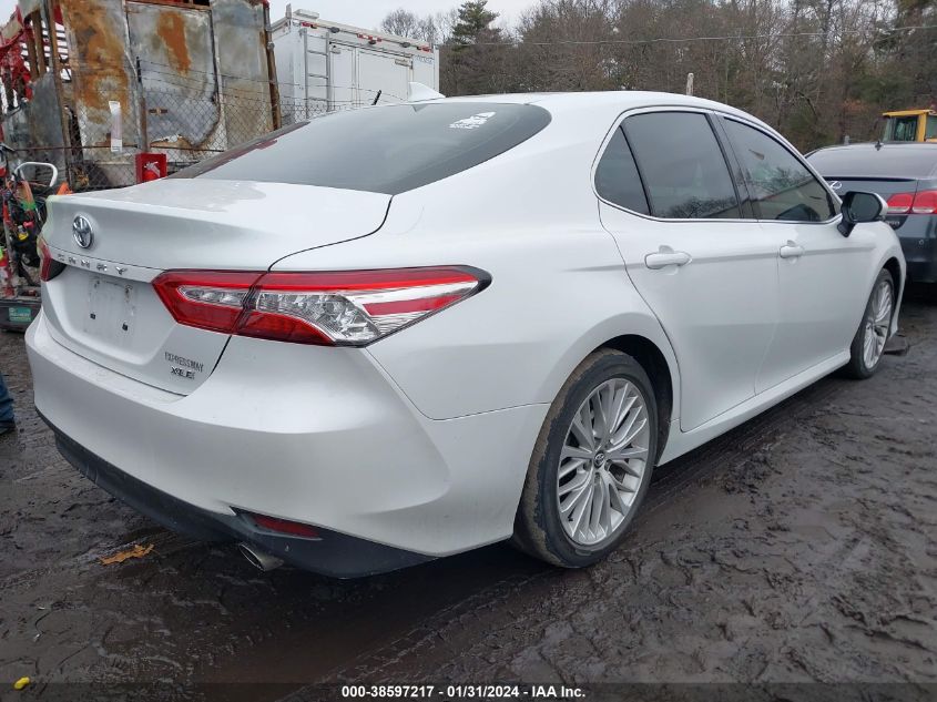 2019 TOYOTA CAMRY XLE - 4T1B11HK3KU703178