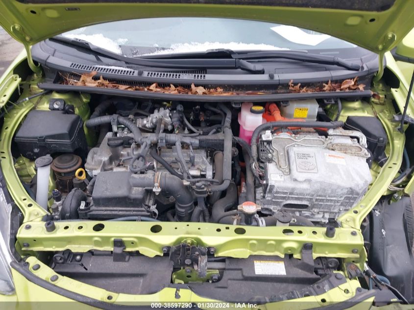 2016 TOYOTA PRIUS C TWO - JTDKDTB33G1126251