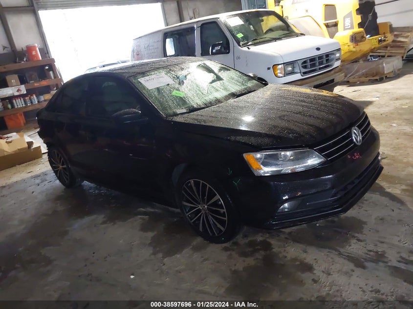 2016 VOLKSWAGEN JETTA