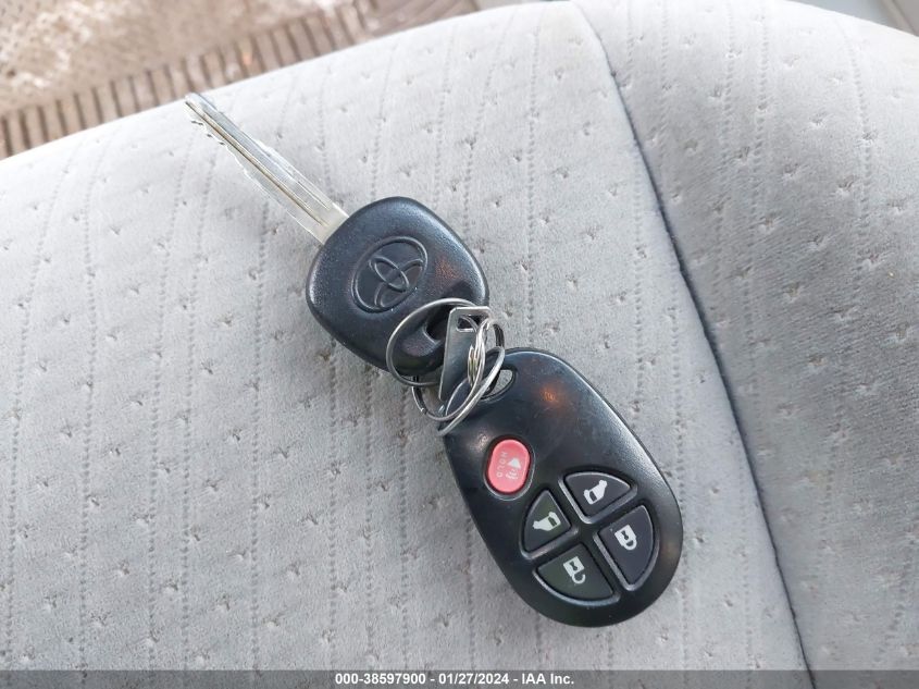 2015 TOYOTA SIENNA LE - 5TDKK3DC0FS545050