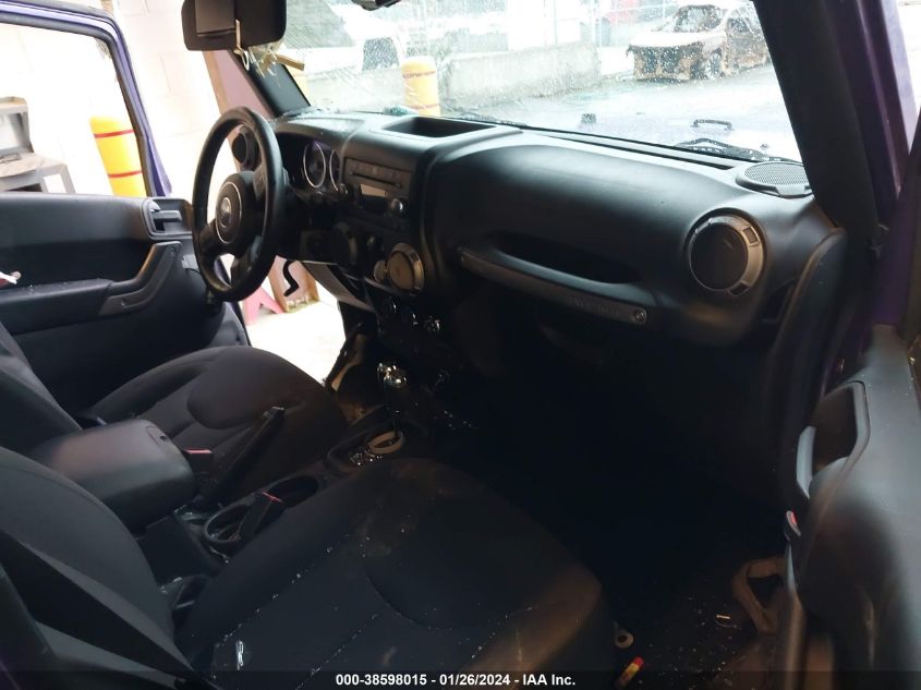 2017 JEEP WRANGLER UNLIMITED SPORT 4X4 - 1C4HJWDG0HL673634
