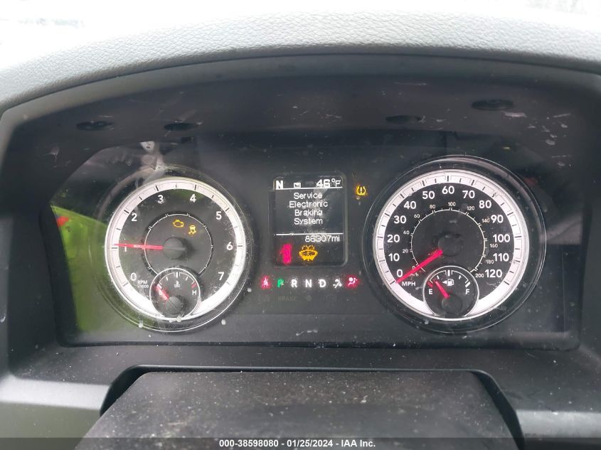 2018 RAM 1500 ST - 1C6RR7KG4JS257577