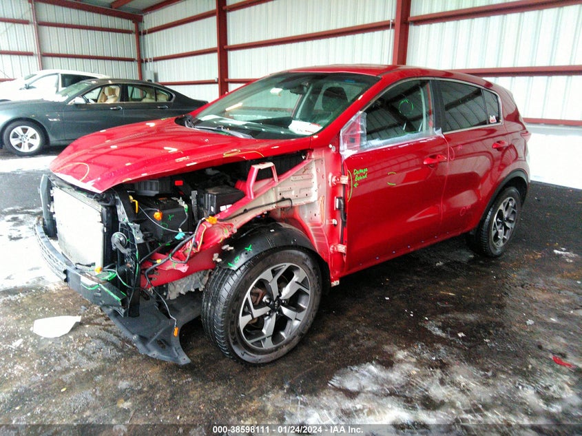 VIN KNDPMCAC8L7700132 2020 KIA SPORTAGE LX