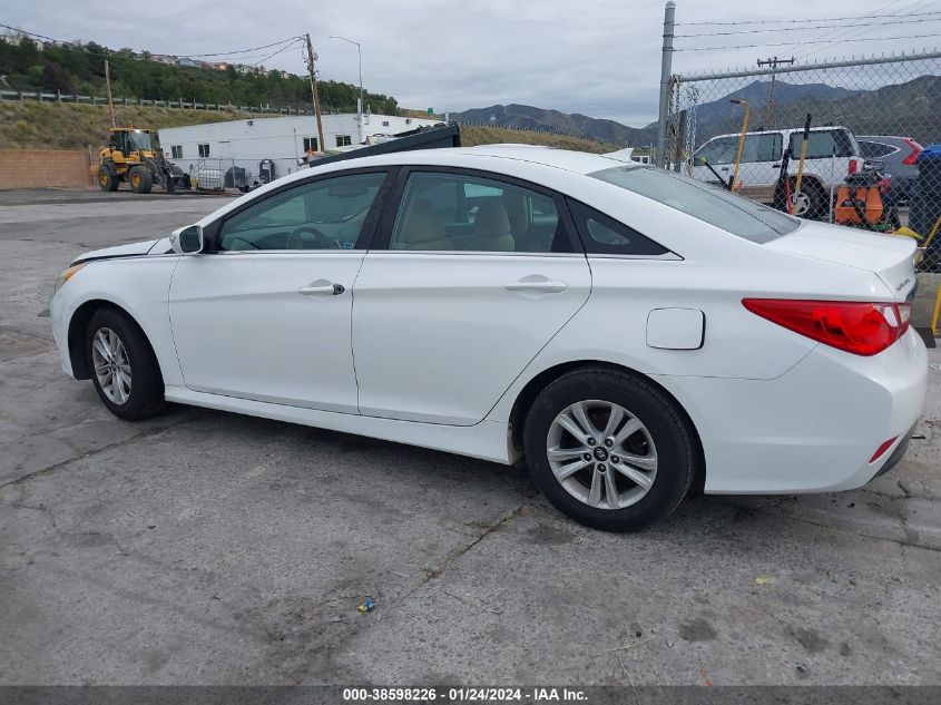 2014 HYUNDAI SONATA GLS - 5NPEB4ACXEH870803