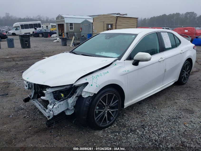 2022 TOYOTA CAMRY SE - 4T1G11AK2NU649831