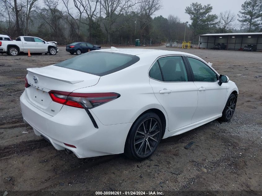 2022 TOYOTA CAMRY SE - 4T1G11AK2NU649831