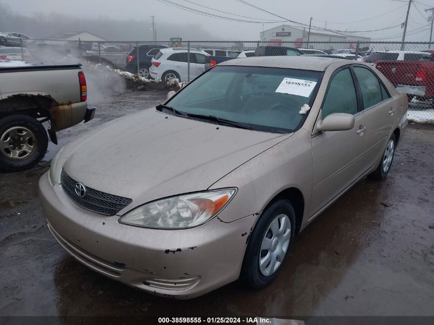 4T1BE32KX2U035565 | 2002 TOYOTA CAMRY