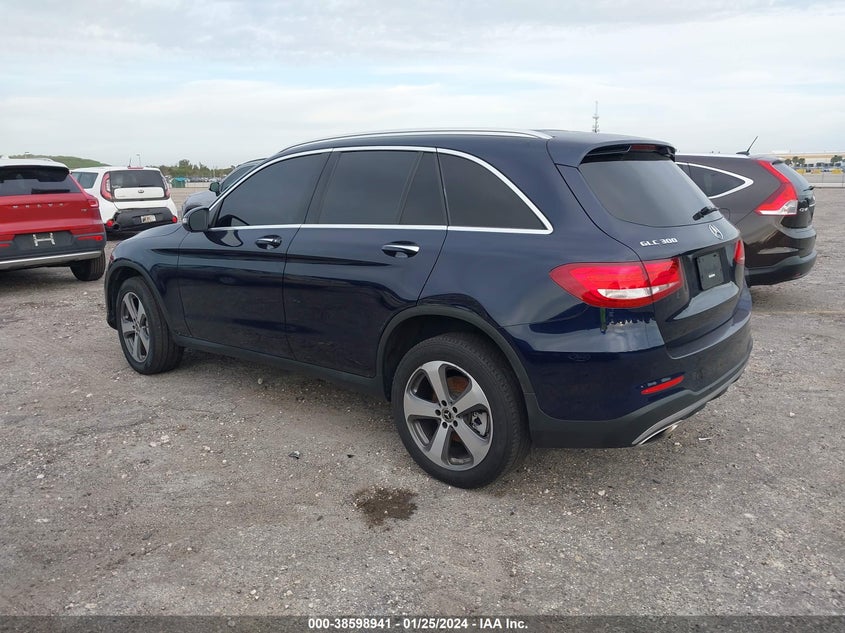 VIN WDC0G4JB9KV187368 2019 MERCEDES-BENZ GLC 300 300