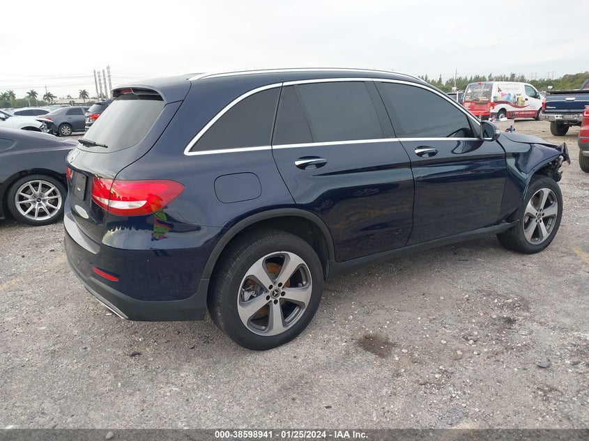 VIN WDC0G4JB9KV187368 2019 MERCEDES-BENZ GLC 300 300