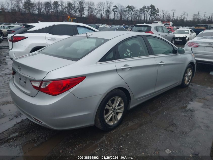 2013 HYUNDAI SONATA GLS - 5NPEB4AC6DH729290