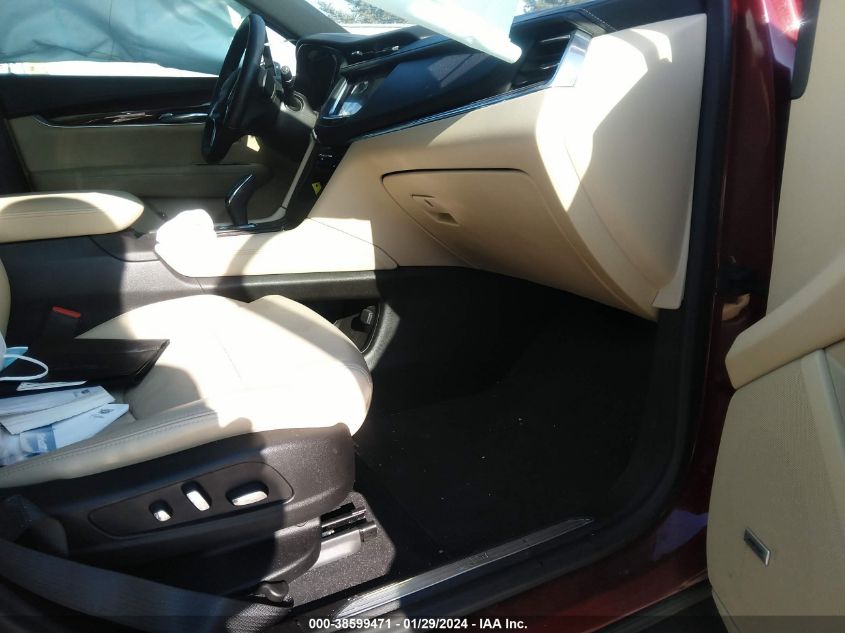2018 CADILLAC XT5 - 1GYKNDRS4JZ238964