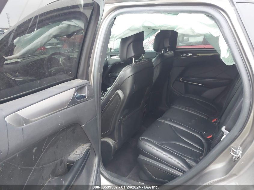 2017 LINCOLN MKC PREMIERE - 5LMCJ1C91HUL33721